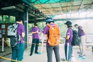 筑波山ケーブルカーの乗り場にて集合